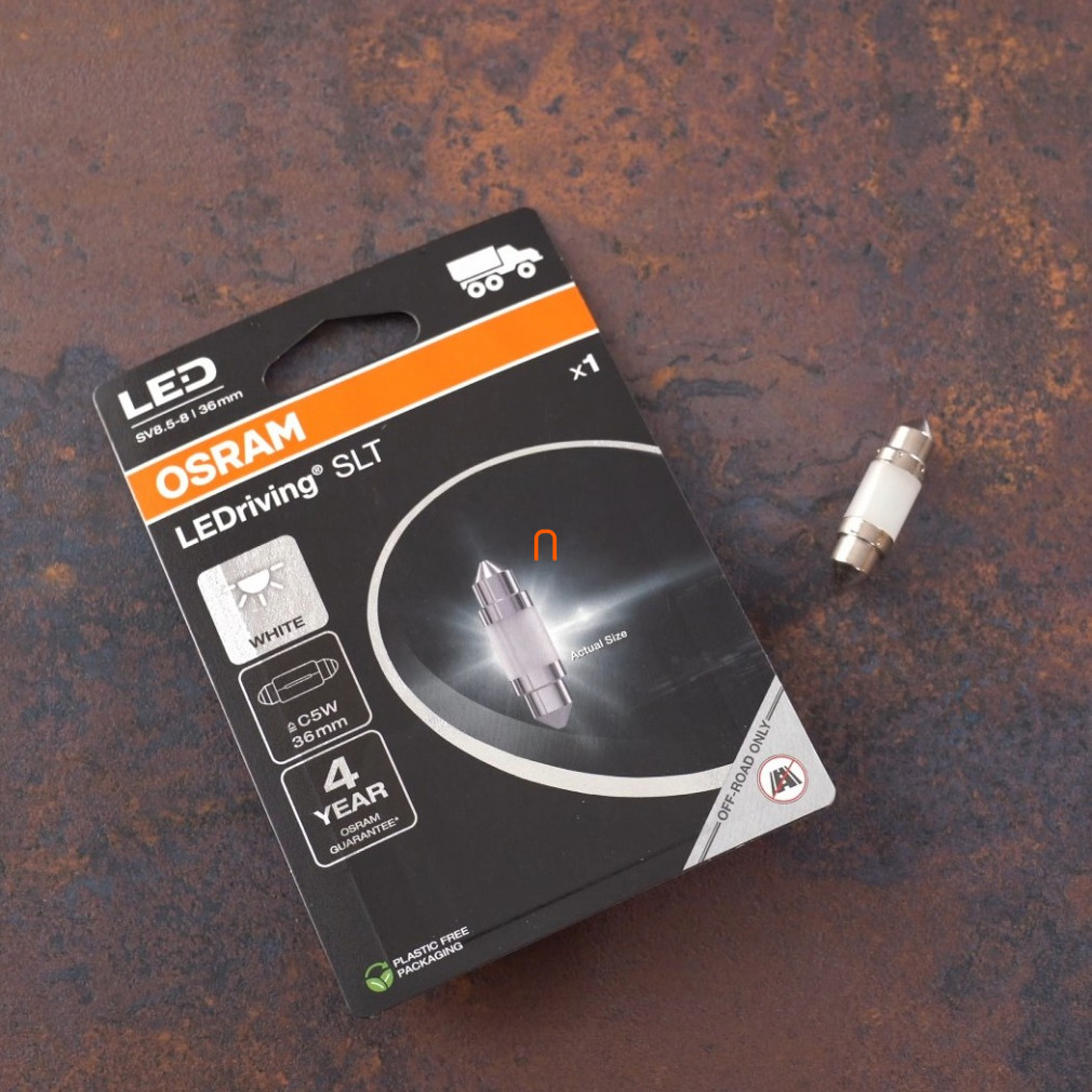 Osram LEDriving SLT teherautó C5W LED, 24V, 5800 K hideg fehér fény, SV8.5-8 foglalattal, ≙ C5W, beltéri és jelzőfényhez, 6436DWP-1BL, 1 darab/csomag