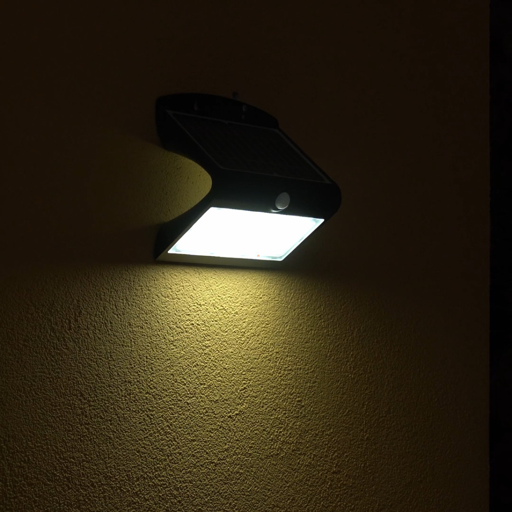 Ledvance napelemes fali LED lámpa kültérre mozgásérzékelővel, 8 W, hidegfehér fényű