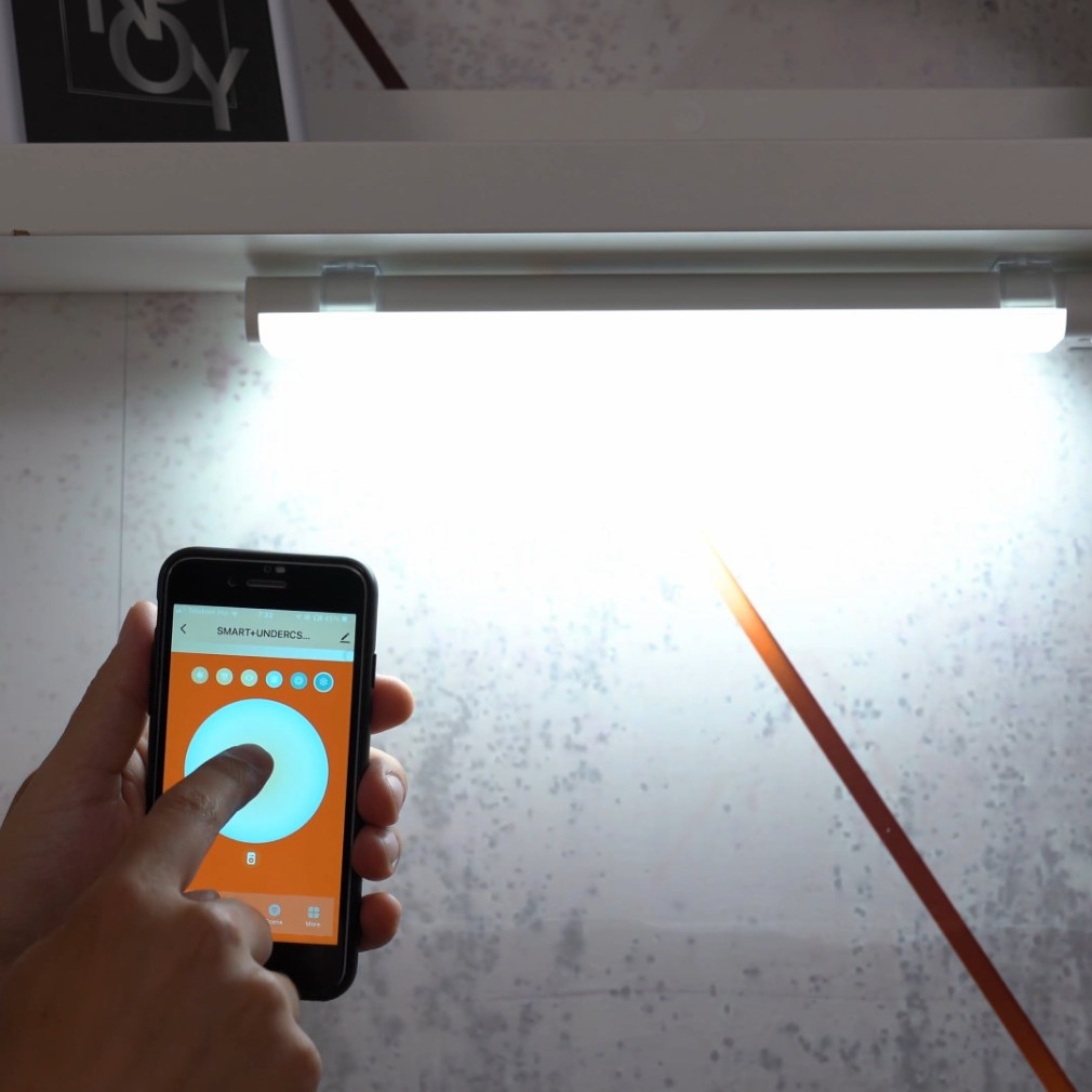 Ledvance Smart+ WIFI okos bútorvilágító LED lámpa, mozgásérzékelővel