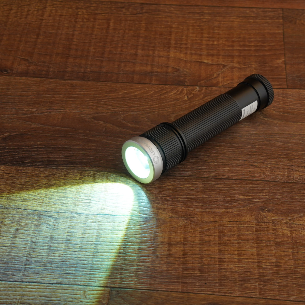 Ledvance taktikai LED zseblámpa, elemes (Flashlight)