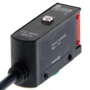 OMRON E3S-AT31-L 2M Fotoelektromos érzékelő