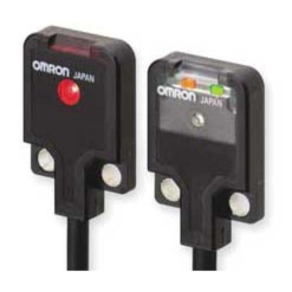 OMRON E3T-SR43-2M optikai érzékelő