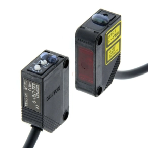 Fotokapcsoló 2 méteres kábellel, Omron E3Z-LT81