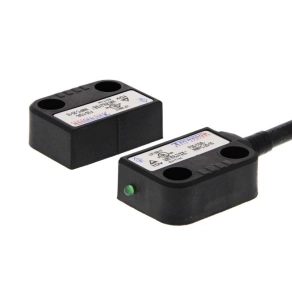   OMRON F3S-TGR-NMPC-21-05 Érintés nélküli ajtókapcsoló, műanyag, 2NC+ 1NOérintkező, 5m kábel