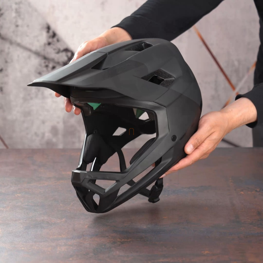 Lazer kerékpáros enduro sisak, XL (Cage Kineticore)