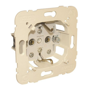 Efapel Logus90 csatlakozó aljzat, konnektor 2P+F 21131