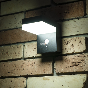   Kültéri napelemes fali LED lámpa minimál stílusban - Zrebar Rábalux 77009