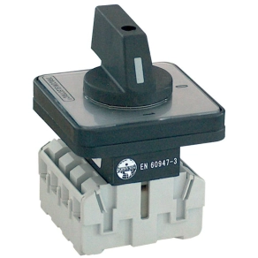   Tracon szakaszoló kapcsoló 400V 32A, 4P, 7,5kW, 64×64mm - TS-32/4