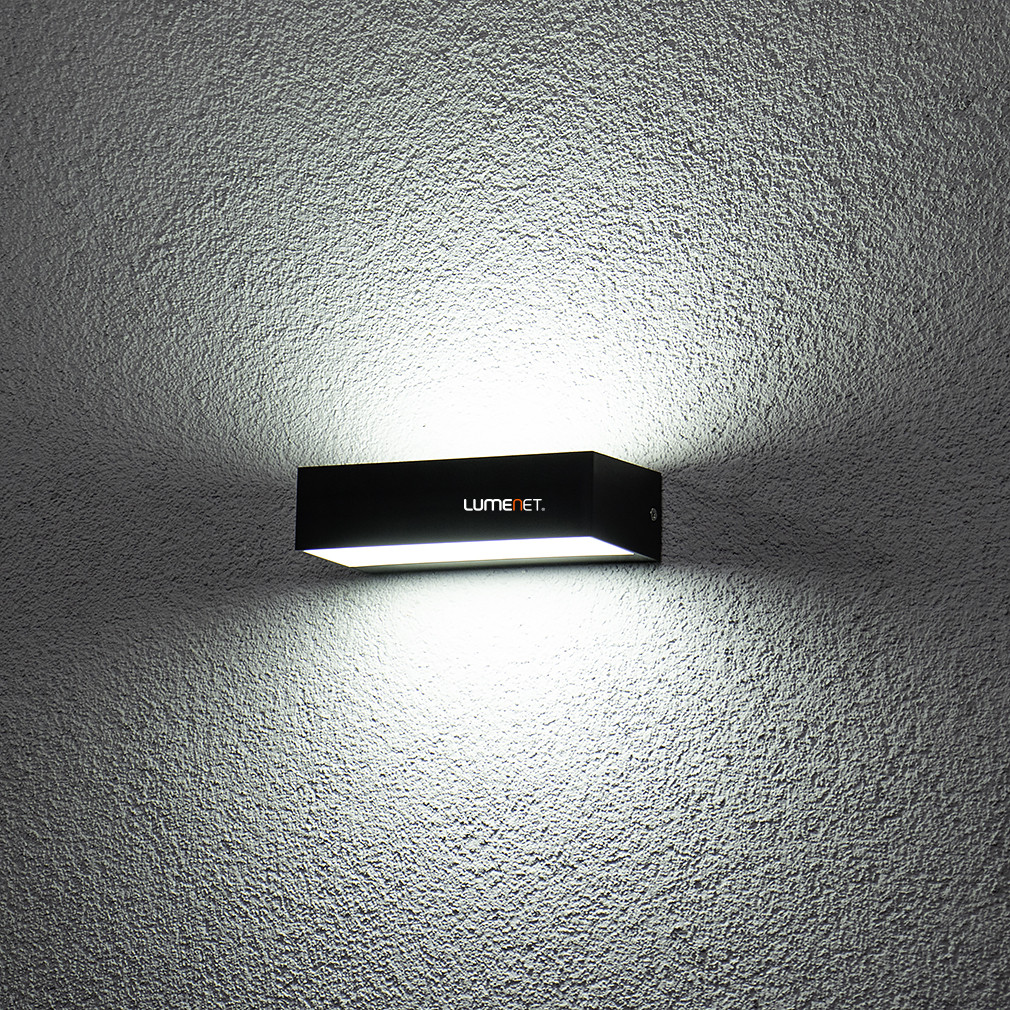 Lapos kültéri fali LED lámpa, fekete (Halden)