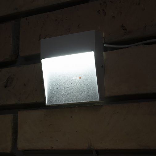 Kano kültéri LED fali lámpa 10,5x10,5 cm