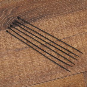 Stilo kábelkötegelő 200x2,5 fekete - STI690