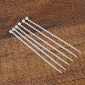 Stilo kábelkötegelő 200x4,8 fehér - STI697