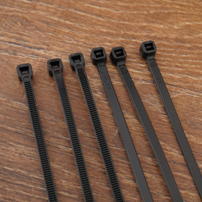 Stilo kábelkötegelő 350x4,8 fekete - STI702