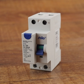 Stilo Fi relé 2P 16A 30mA A típusú - STI785