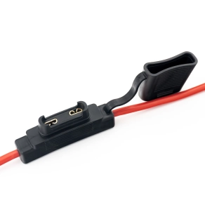   Carguard USC010 Autós biztosítéktartó készlet MAXI típusú, vízálló 5 db 30 cm rézkábel max. 40A, 5 db/csomag, autós használatra