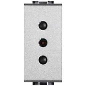   BTICINO Light NT4113 2P+F 1mod aljzat olasz (GYV) 10/16A fehér