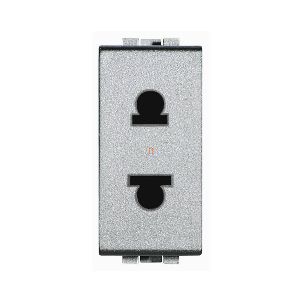 BTICINO Light Tech NT4125 2P euro-amerikai 16A 127/250V 1m (GYV) biztonsági zsalus, fehér