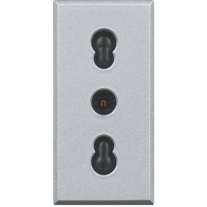   Axolute HC4180 2P+F csatlakozóaljzat(olasz) 1 modulos, (GYV) biztonsági zsalus, szürke