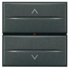   BTICINO Axolute dupla nyomógomb, 2 mod, fekete reteszelt HS4037/2