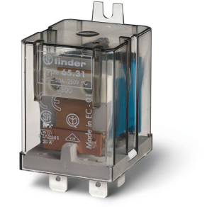  Finder 65.31.9.024.0300 teljesítményrelé, 1záró érzékelővel 30A