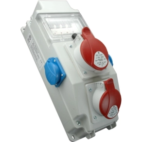   Ipari kombináció 2 db 2P+F HT(Schucko), 1 db 16A 5P, 1 db 32A 5P + kismegszakító ROS 5-6/I-16 /S (201015) SEZ