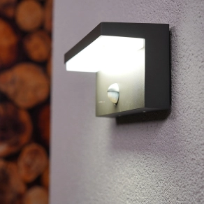  Philips kültéri mozgásérzékelős fali LED lámpa 2x4,5W hidegfehér 1000lm (myGarden Bustan)