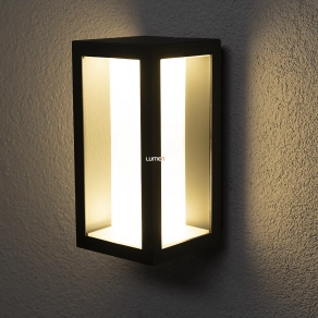   Philips Hue okos kültéri LED fali lámpa, 15,8 W (Impress White And Color RGBW)