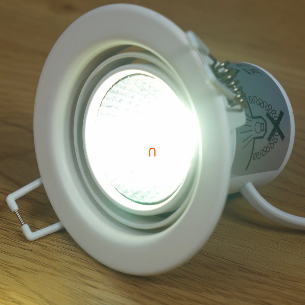 Philips süllyesztett spot LED lámpa 5W hidegfehér 350lm (Pomeron)