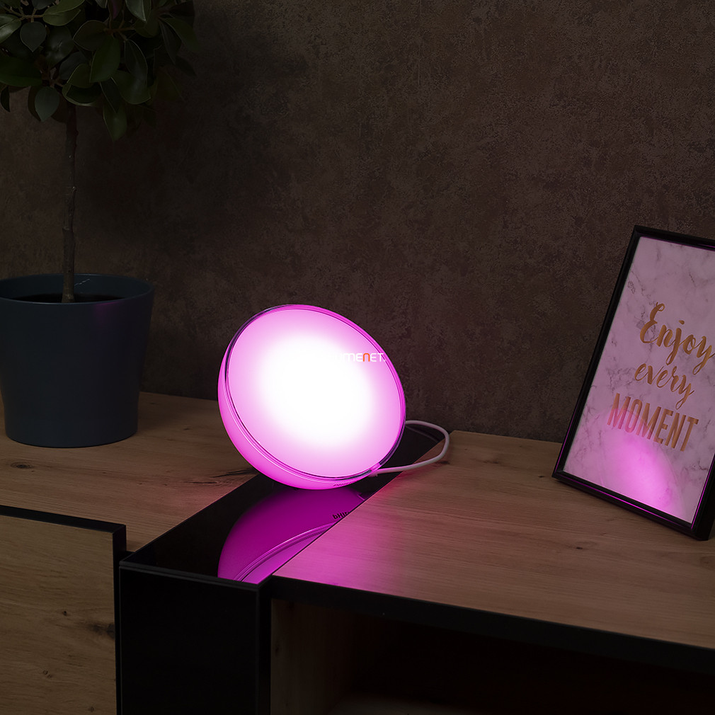 Philips Hue félgömb alakú hordozható LED hangulatlámpa, hideg/melegfehér, 6 W (Go White and Color Ambiance RGBW)