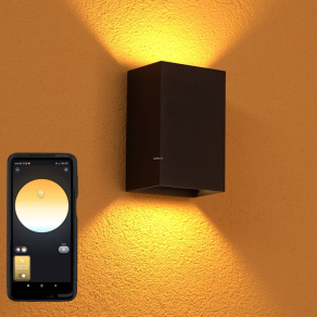   Szépséghibás Philips Hue Resonate White and Color Ambiance LED kültéri fali lámpa,le/fel világító