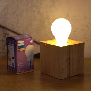   Philips E27 LED opál 7W 806lm 2700K meleg fehér 300° - 60W izzó helyett