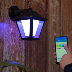   WiZ okos kültéri fali LED lámpa, 2700-5000 K (Classic RGBW)