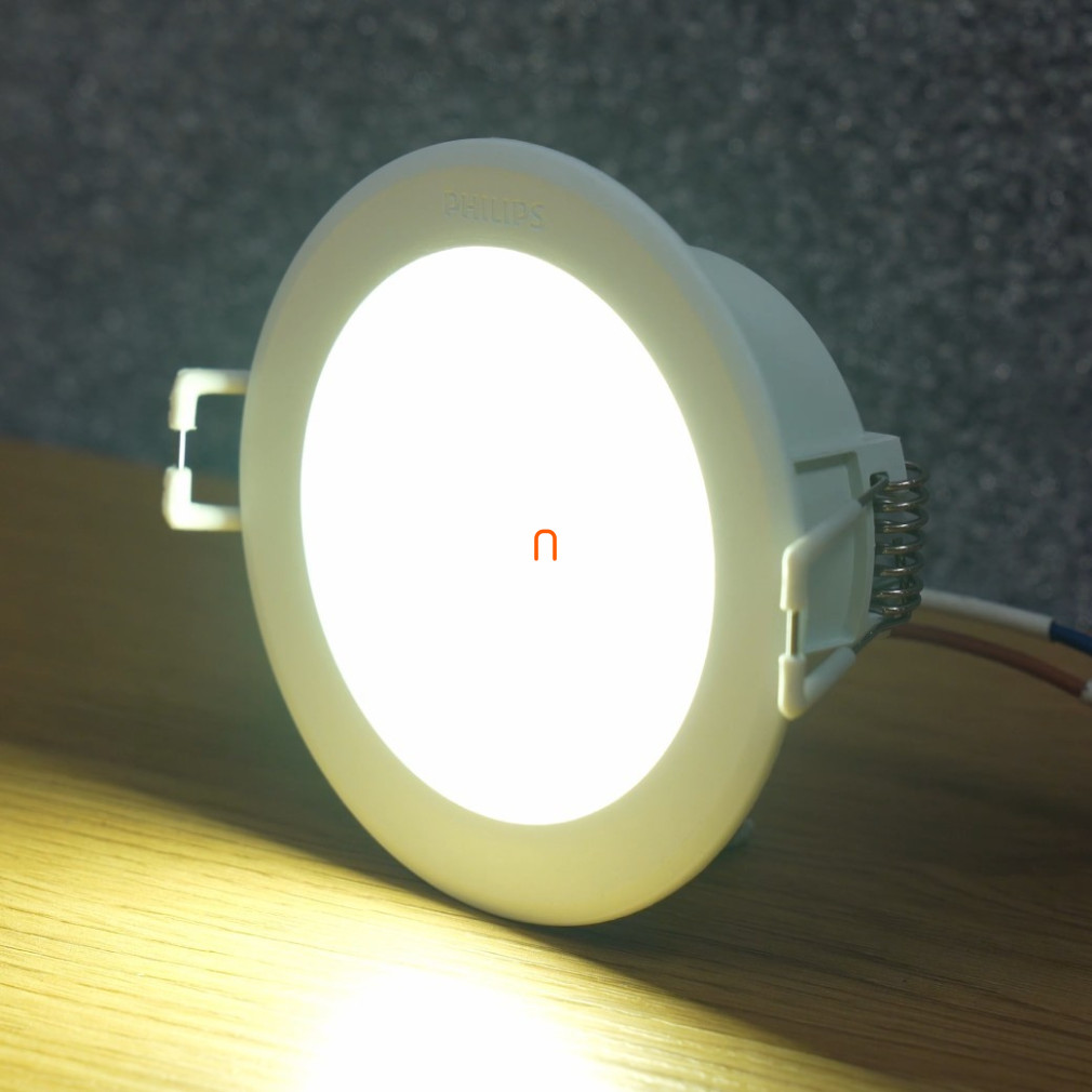 Philips süllyesztett LED lámpa 5,5W 4000K 380lm 9cm (Meson)