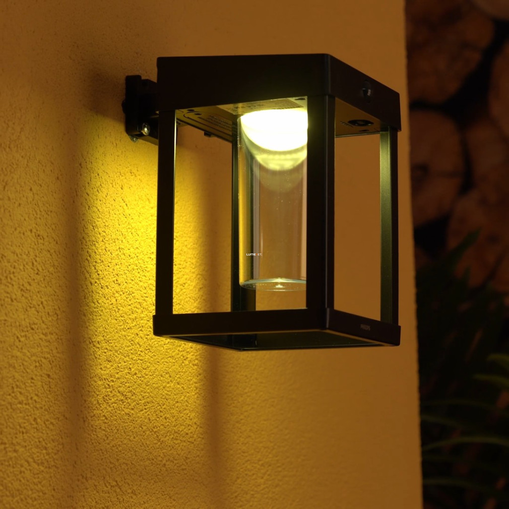 Philips napelemes fali LED lámpás, 24 cm, mozgásérzékelős (Camill)