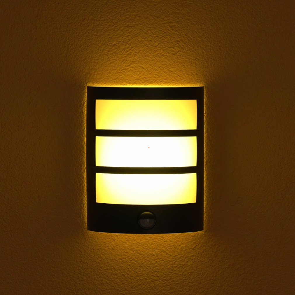 Philips kültéri mozgásérzékelős fali LED lámpa (Python)