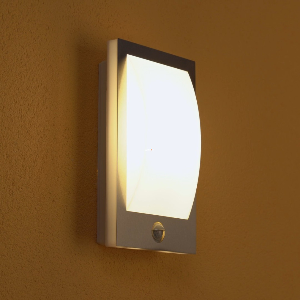 Mozgásérzékelős kültéri fali lámpa (Verres)