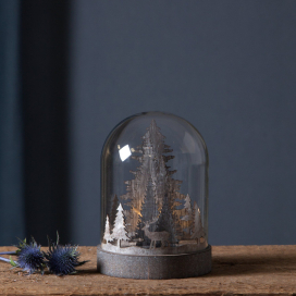   Karácsonyi üvegbúra, rénszarvas világító havas erdőben-elem nélkül (Kupol)