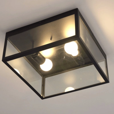 Lampă de tavan cu sursă de lumină înlocuibilă